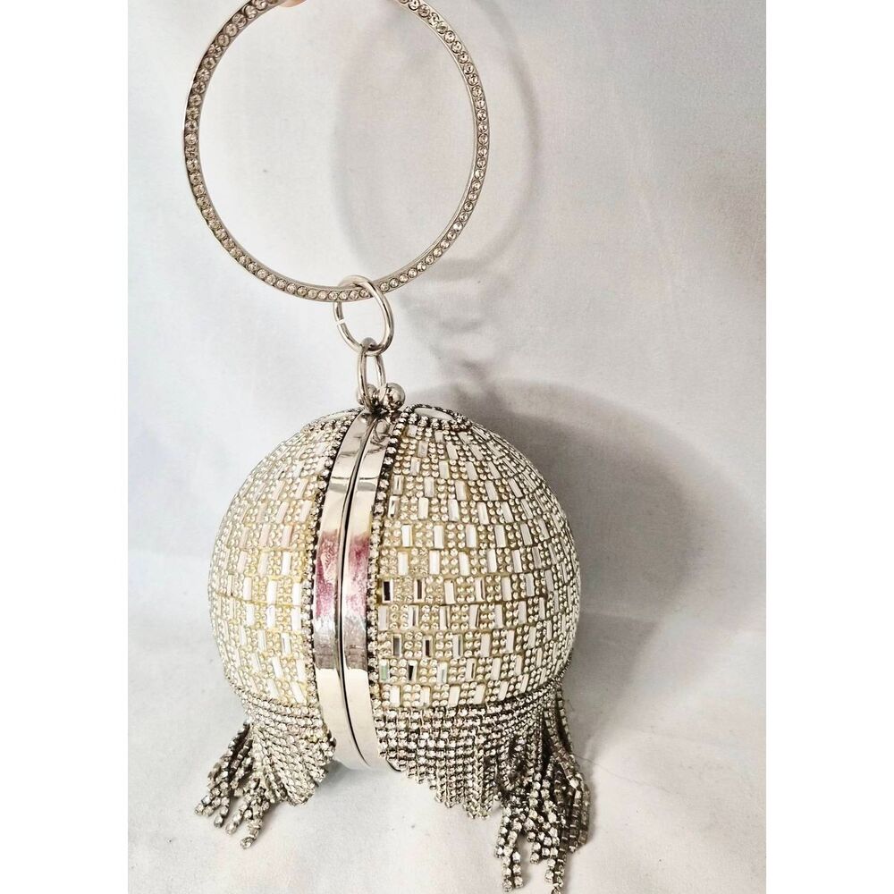 Crystal encrusted ball clutch - Picture 4 of 10